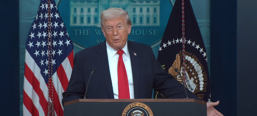 В Ірану ніколи не буде ядерної зброї. Вони з цим погодилися, - Трамп В Ірану ніколи не буде ядерної зброї. Вони з цим погодилися, - Трамп